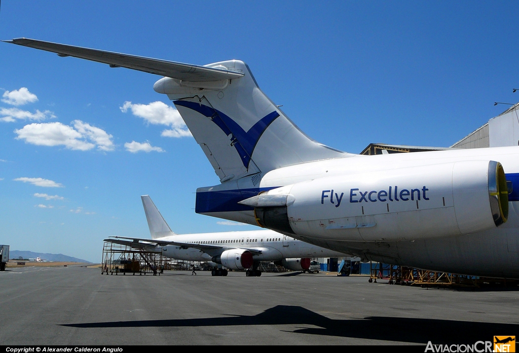 N963PG - McDonnell Douglas MD-83 (DC-9-83) - Fly Excellent