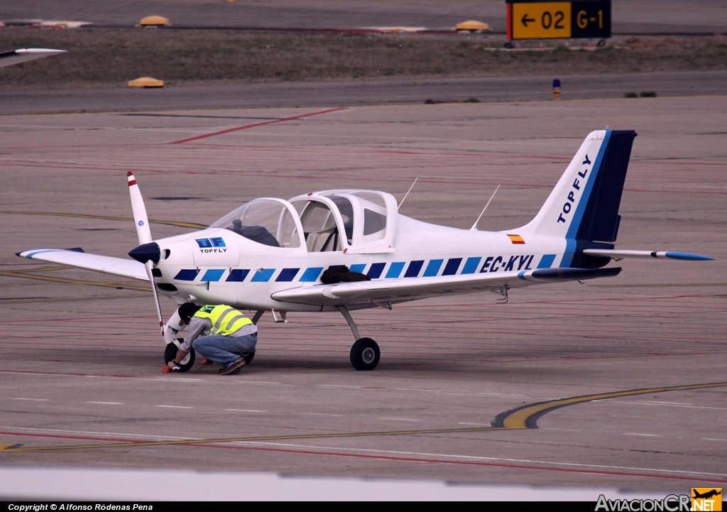 EC-KYL - Tecnam P2002-JF - Top Fly S.L.