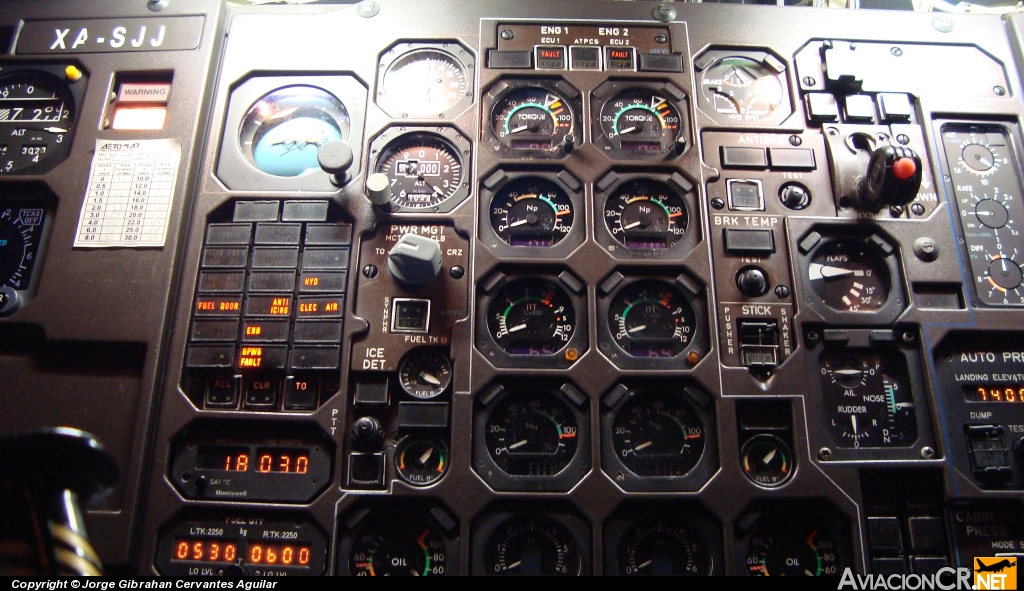 XA-SJJ - ATR 42-320 - Aeromar