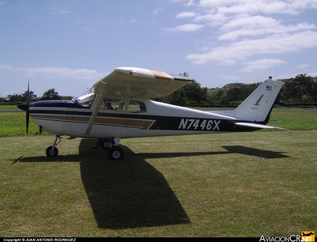 N7446X - Cessna 172B Skyhawk - Privado
