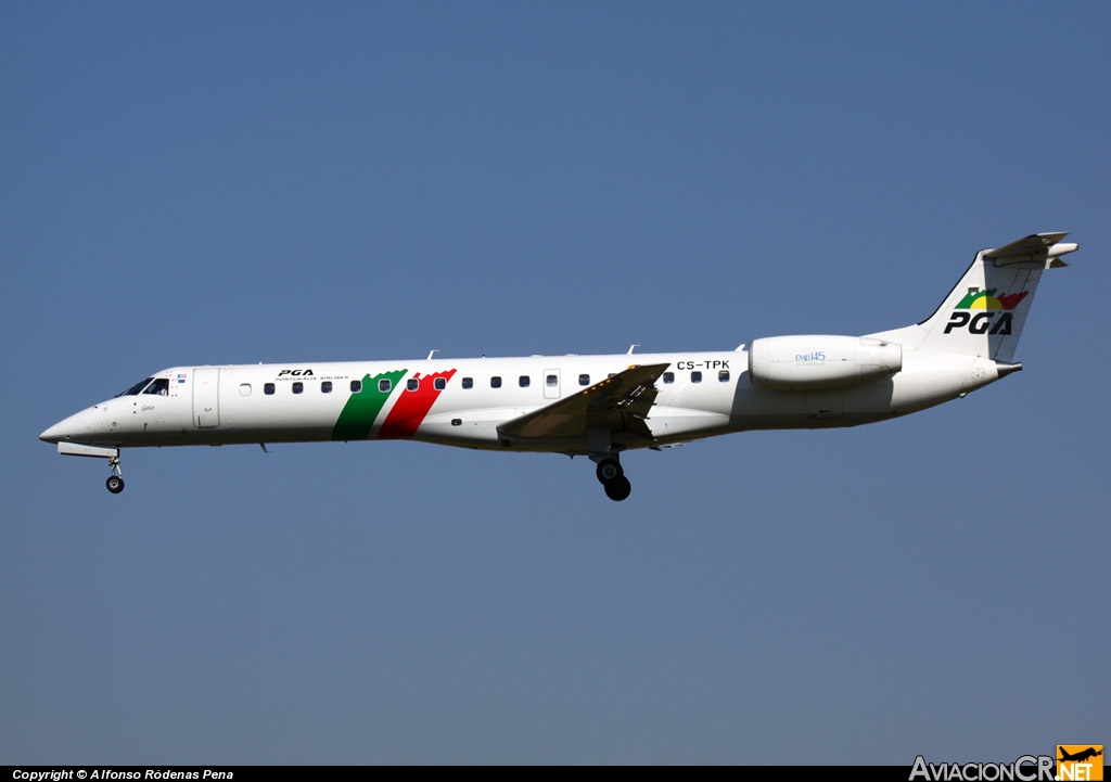 CS-TPK - Embraer EMB-145EP (ERJ-145EP) - Portugalia Airlines
