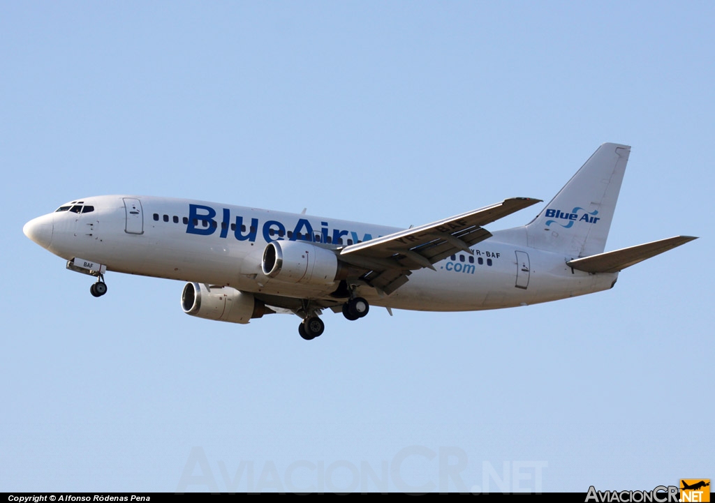 YR-BAF - Boeing 737-322 - Blue Air