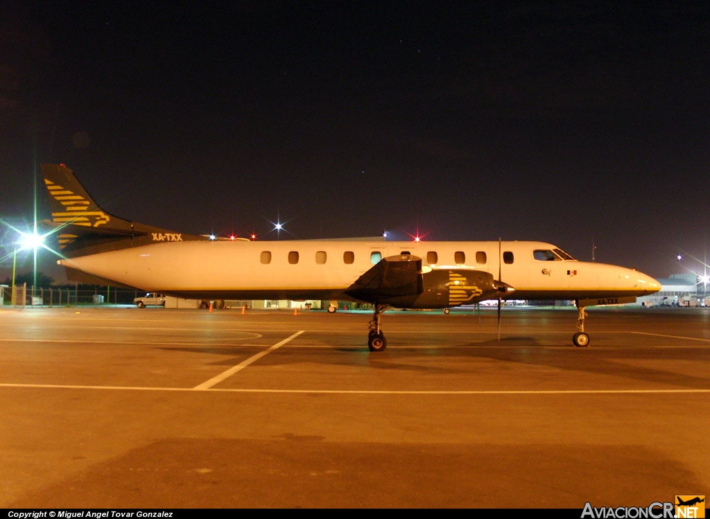 XA-TXX - Fairchild SA-227AC Metro III - Vigo Jet