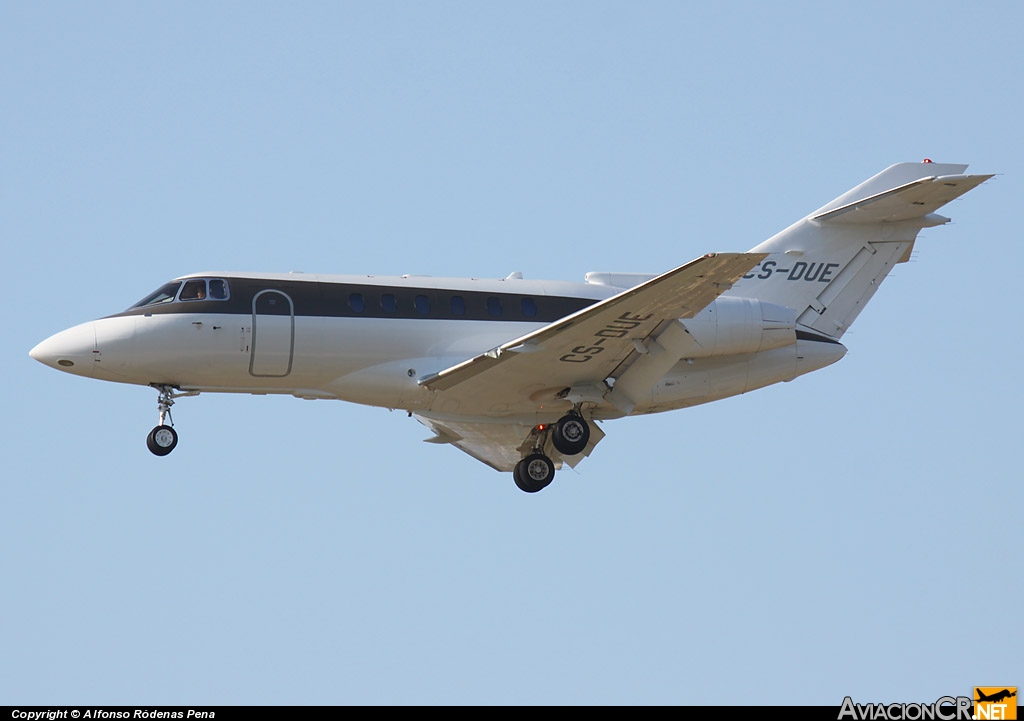 CS-DUE - Hawker Beechcraft 750 - NetJets