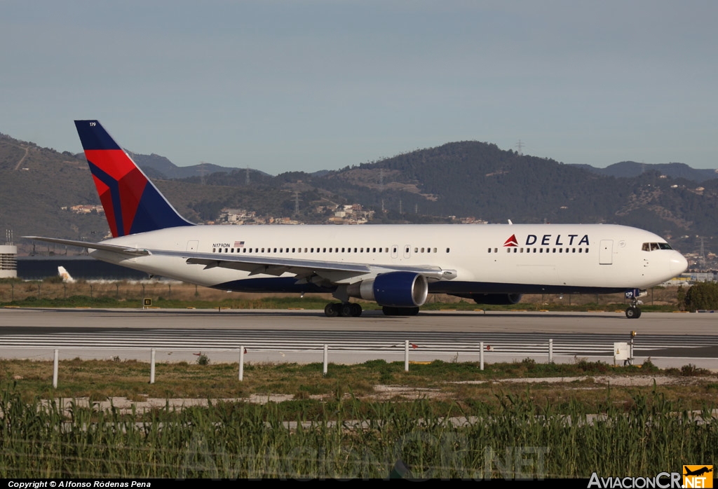 N179DN - Boeing 767-332/ER - Delta Air Lines