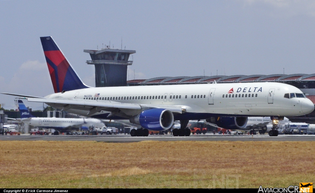 N622DL - Boeing 757-232 - Delta Air Lines