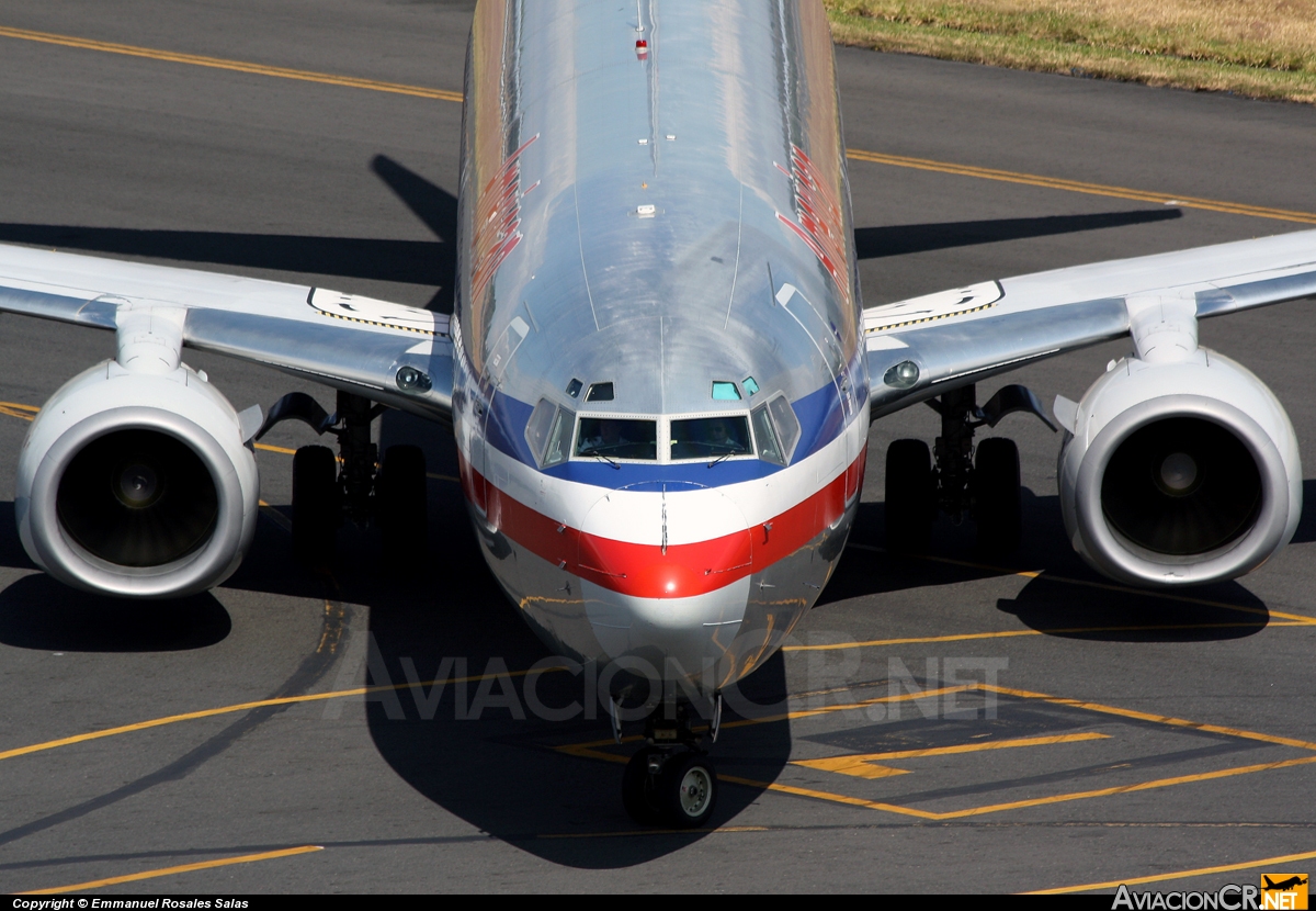 N976AN - Boeing 737-823 - American Airlines