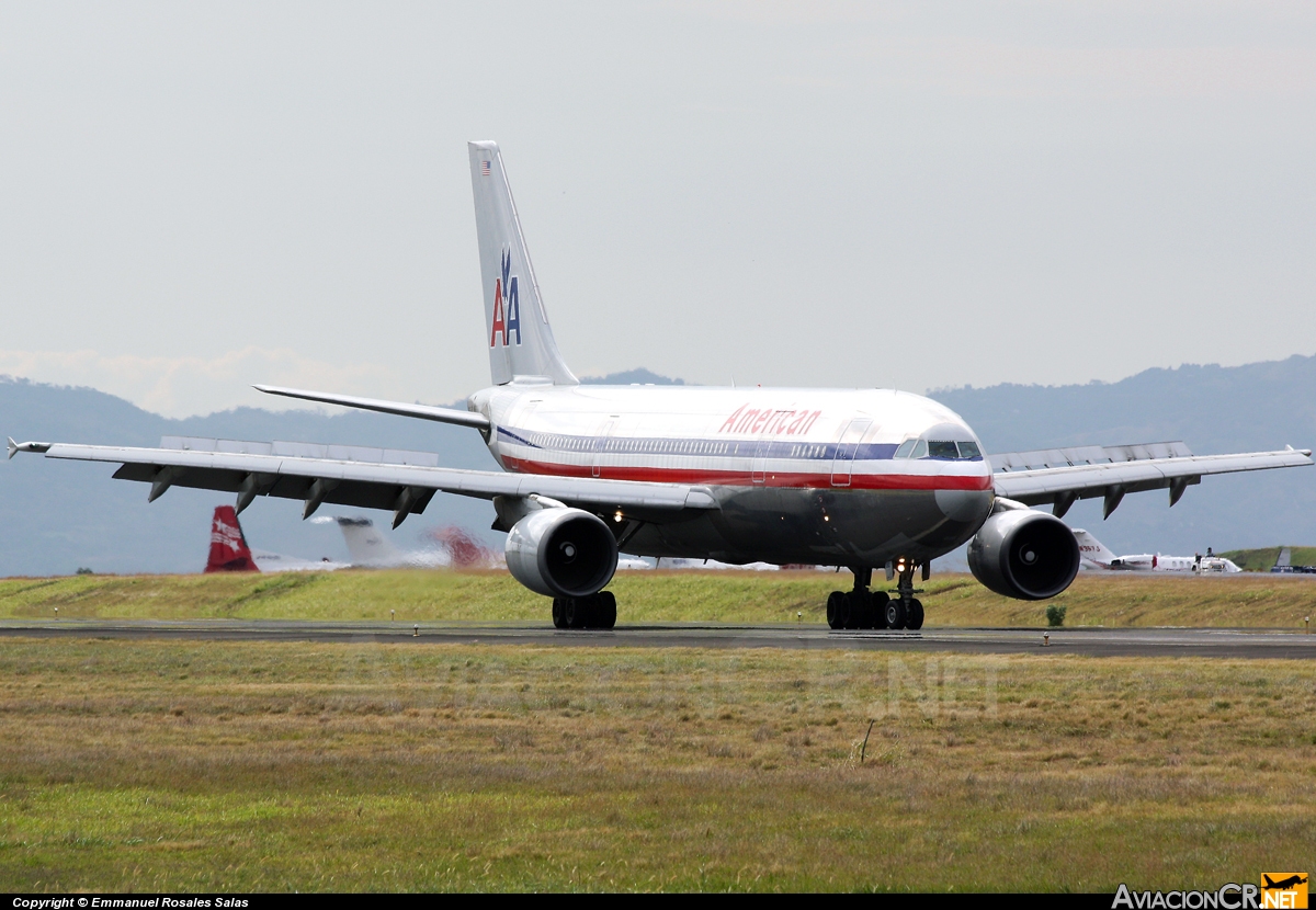 N77080 - Airbus A300B4-605R - American Airlines