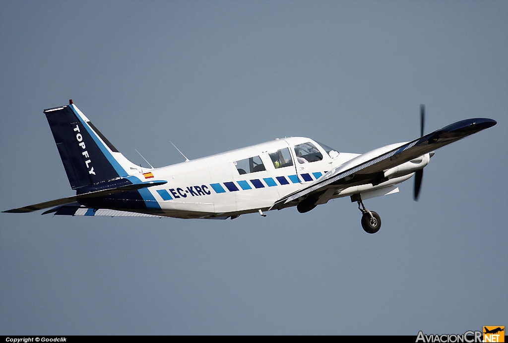 EC-KRC - Piper PA-34-200T Seneca II - Top Fly