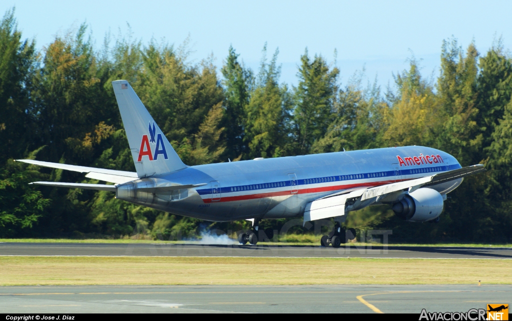 N768AA - Boeing 777-222 - American Airlines