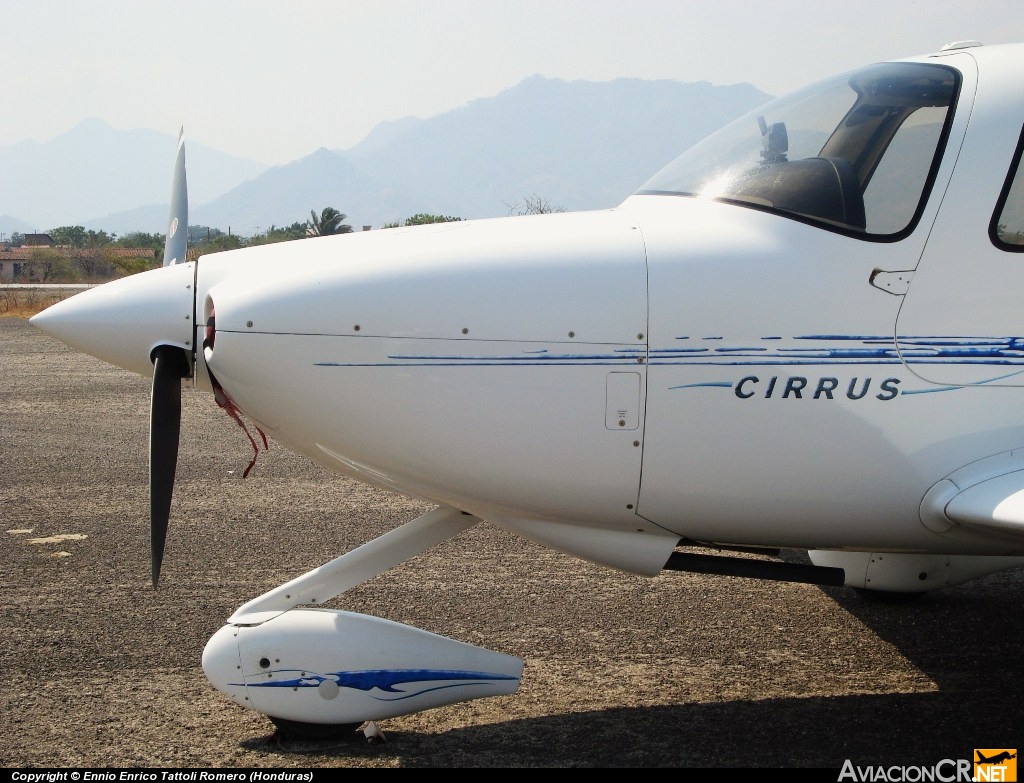 N464AC - Cirrus SR20 - Privado