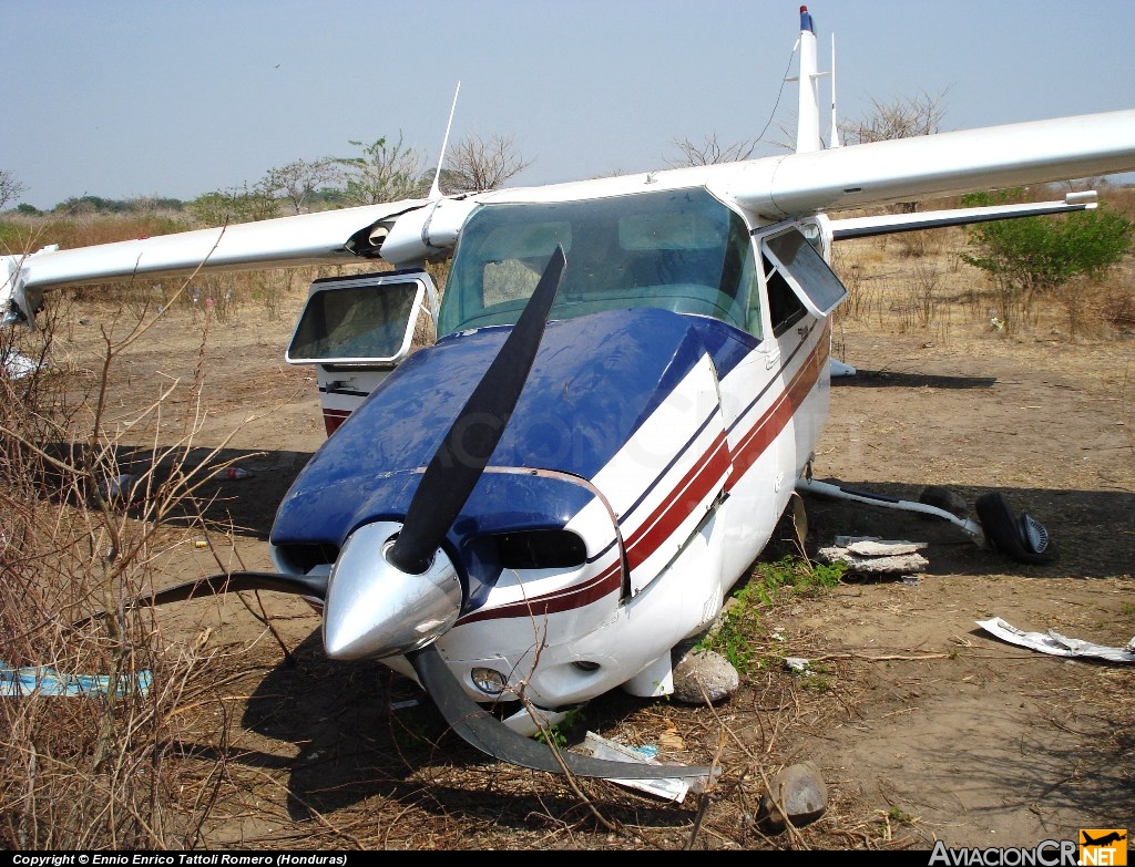 HR-AVG - Cessna 210N Centurion II - Privado