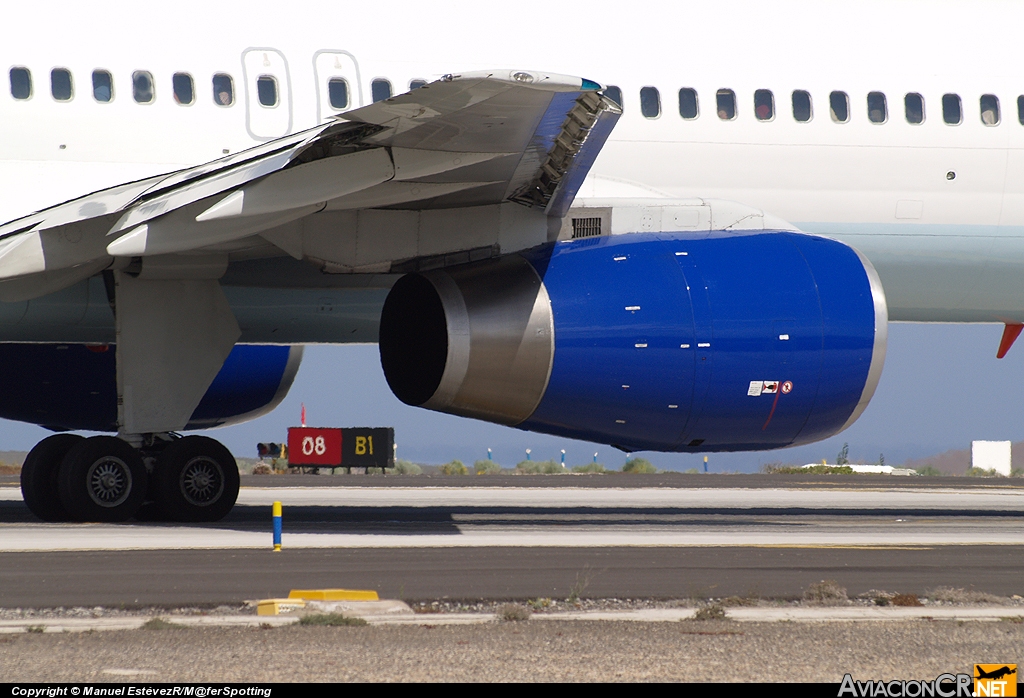 D-ABOF - Boeing 757-330 - Condor