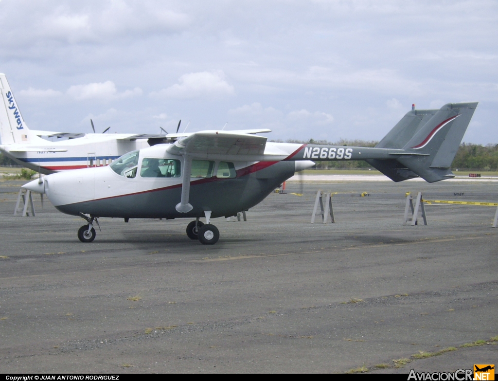 N2669S - Cessna 337C Super Skymaster - Privado