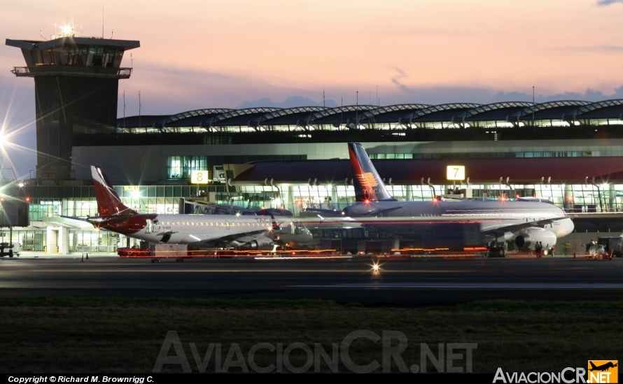  -  - Aeropuerto