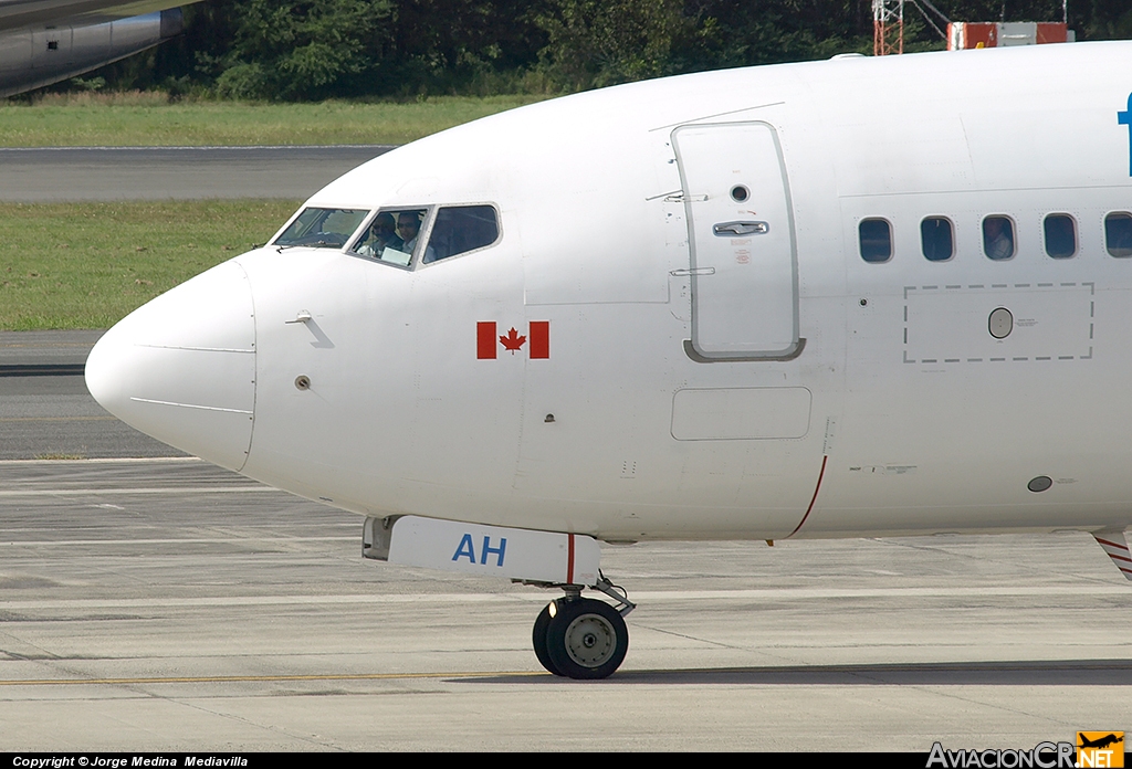 C-FTAH - Boeing 737-8Q8 - Sunwing Airlines