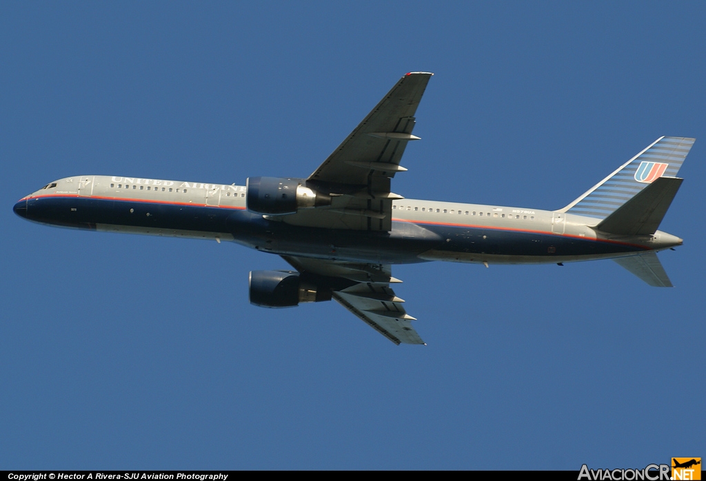 N679UA - Boeing 757-222 - United Airlines
