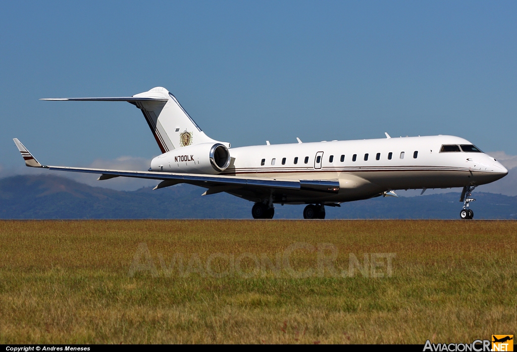 N700LK - Bombardier BD-700-1A11 Global 5000 - Privado