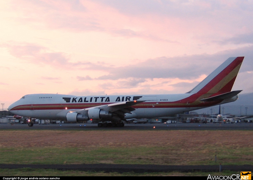 N709CK - Boeing 747-132(SF) - Kalitta Air