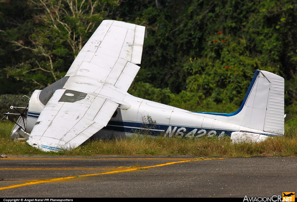 N6428A - Cessna 182A Skylane - Privado