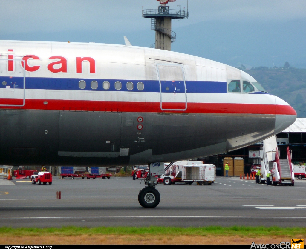 N14068 - Airbus A300B4-605R - American Airlines
