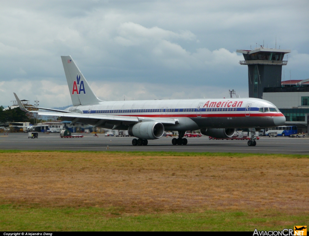 N675AN - Boeing 757-223 - American Airlines