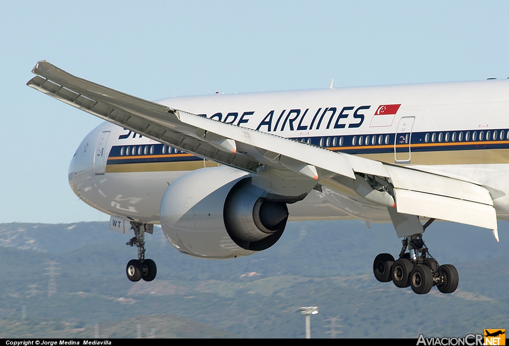 9V-SWT - Boeing 777-312/ER - Singapore Airlines