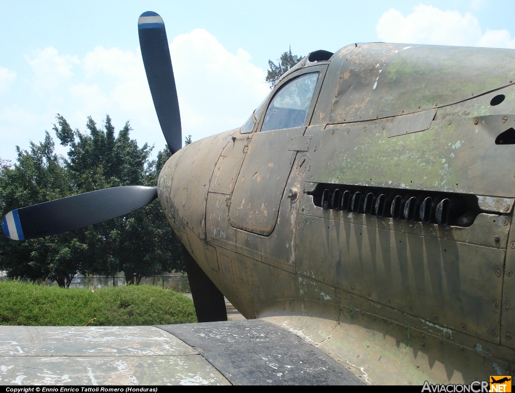 FAH401 - Bell P-63E King Cobra - Fuerza Aerea Hondureña