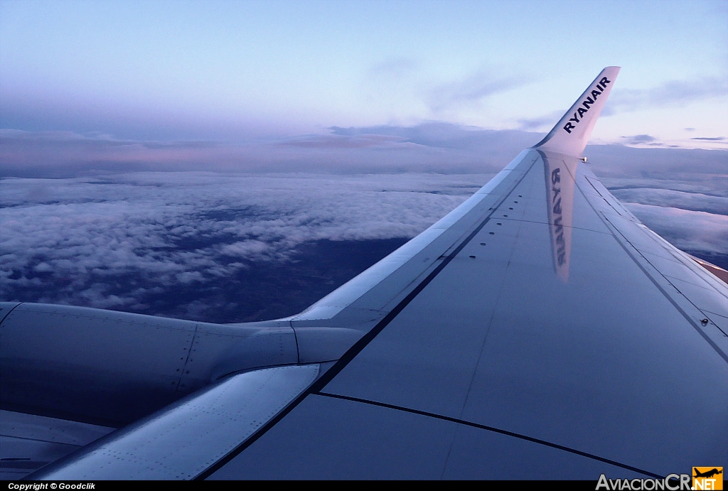  - Boeing 737-8AS - Ryanair