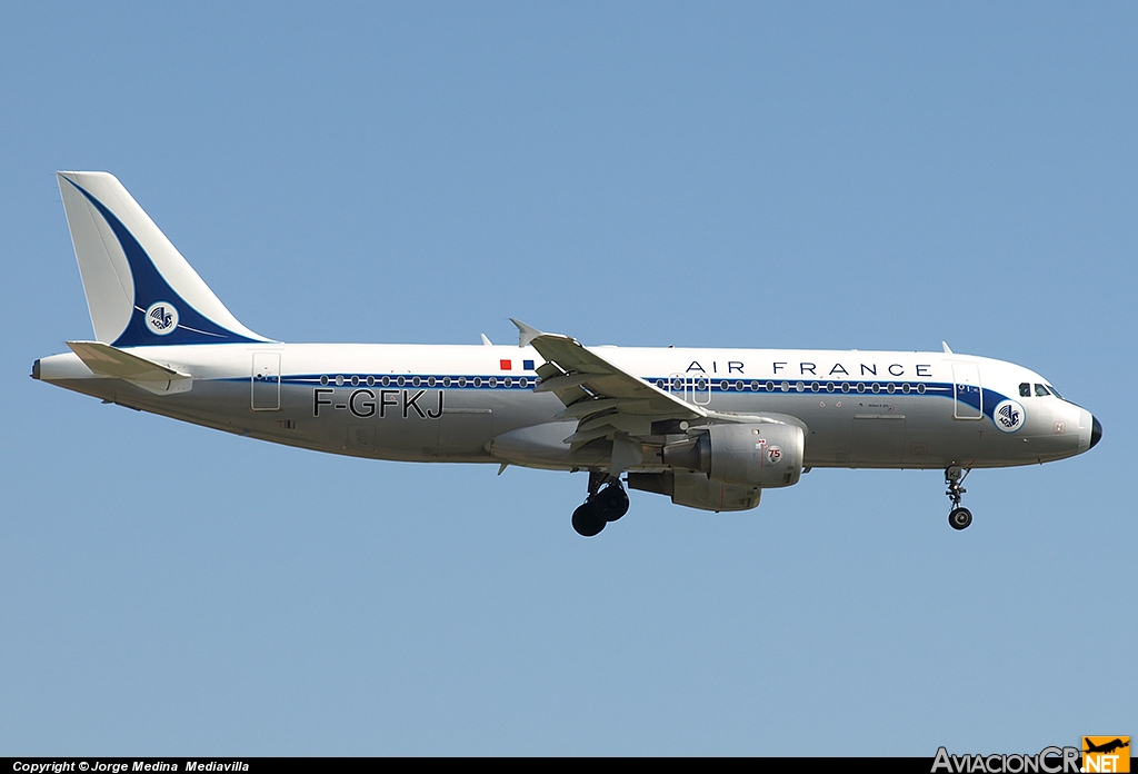 F-GFKJ - Airbus A320-211 - Air France