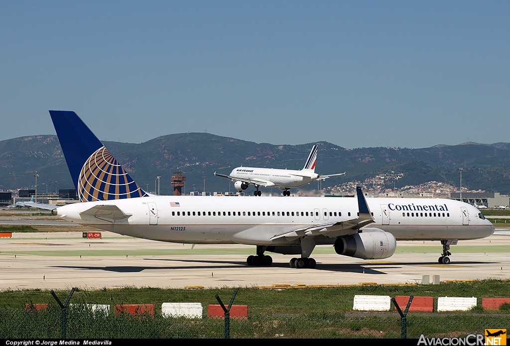 N12125 - Boeing 757-224 - Continental Airlines