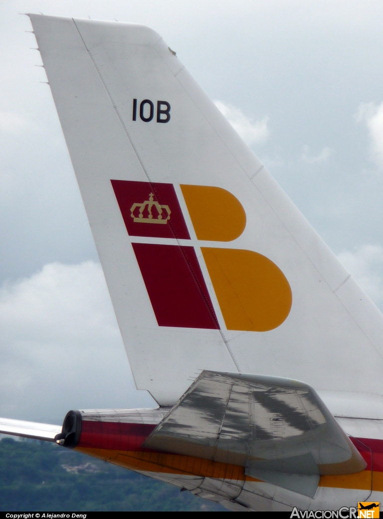 EC-IOB - Airbus A340-642 - Iberia