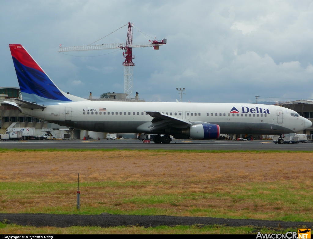 N3732J - Boeing 737-832 - Delta Airlines