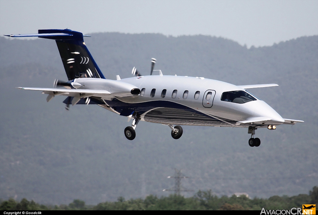 I-FEMA - Piaggio P-180 Avanti - Privado