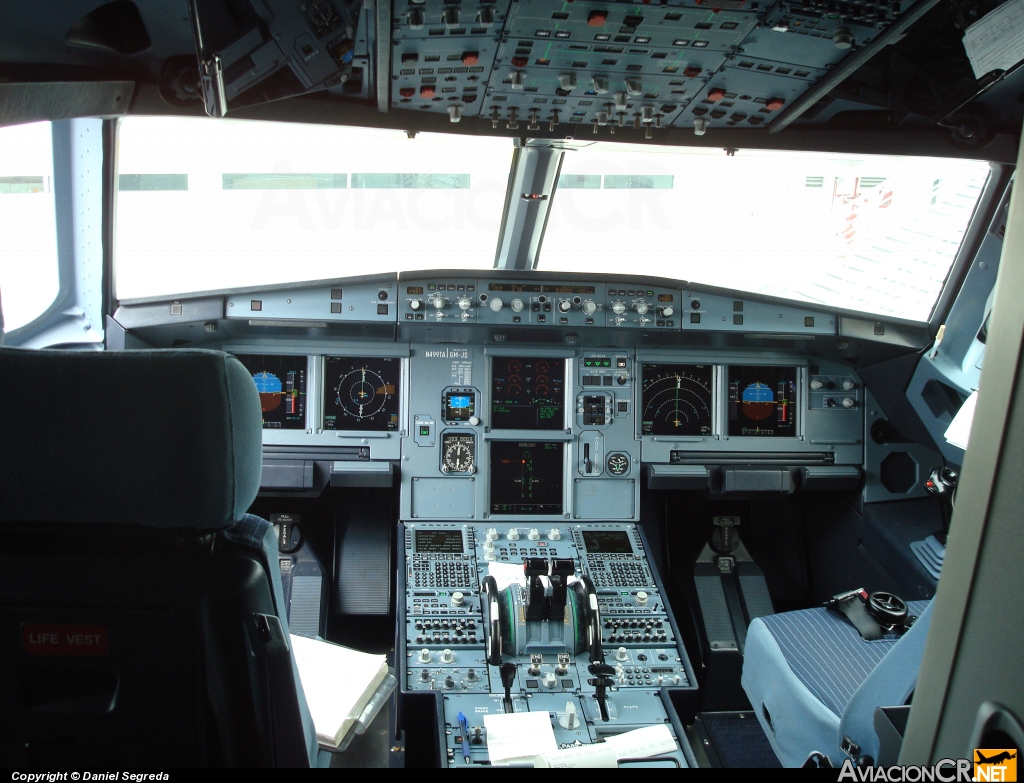 N499TA - Airbus A320-233 - TACA