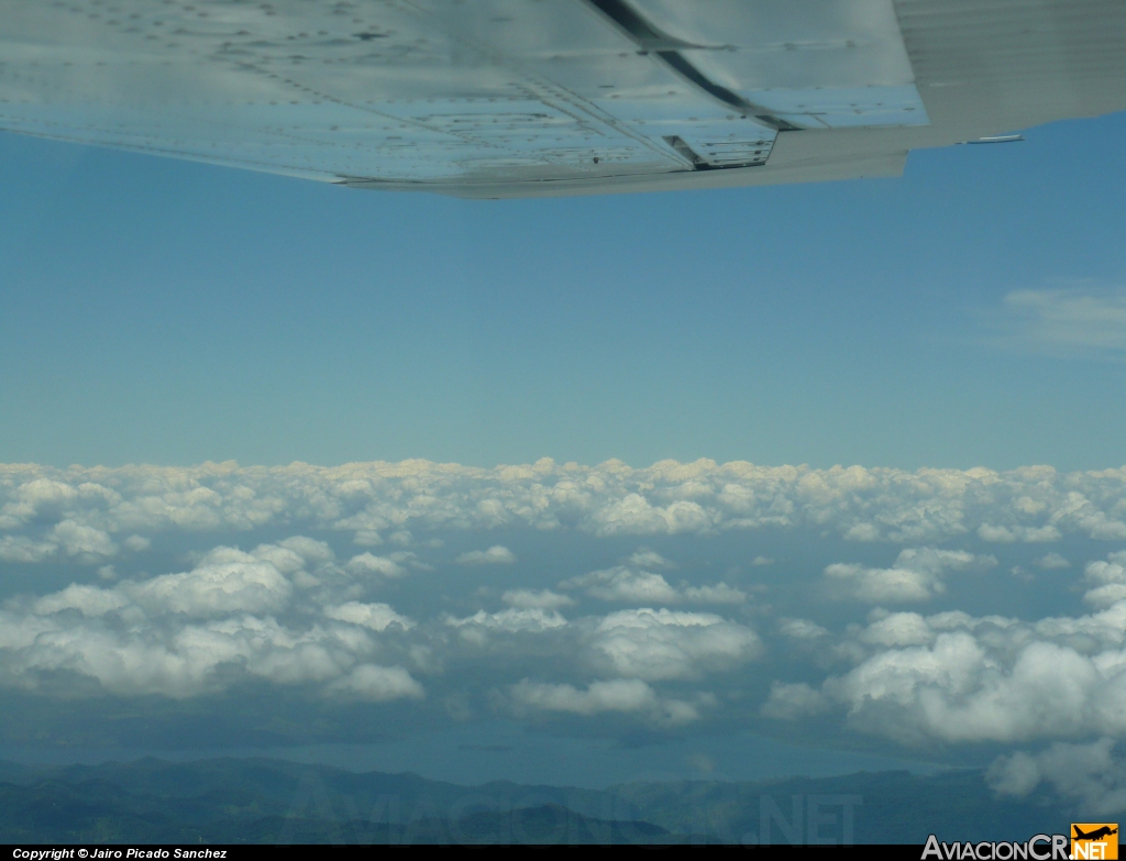 TI-OAR - Cessna U206 Turbo Stationair II - Aerobell