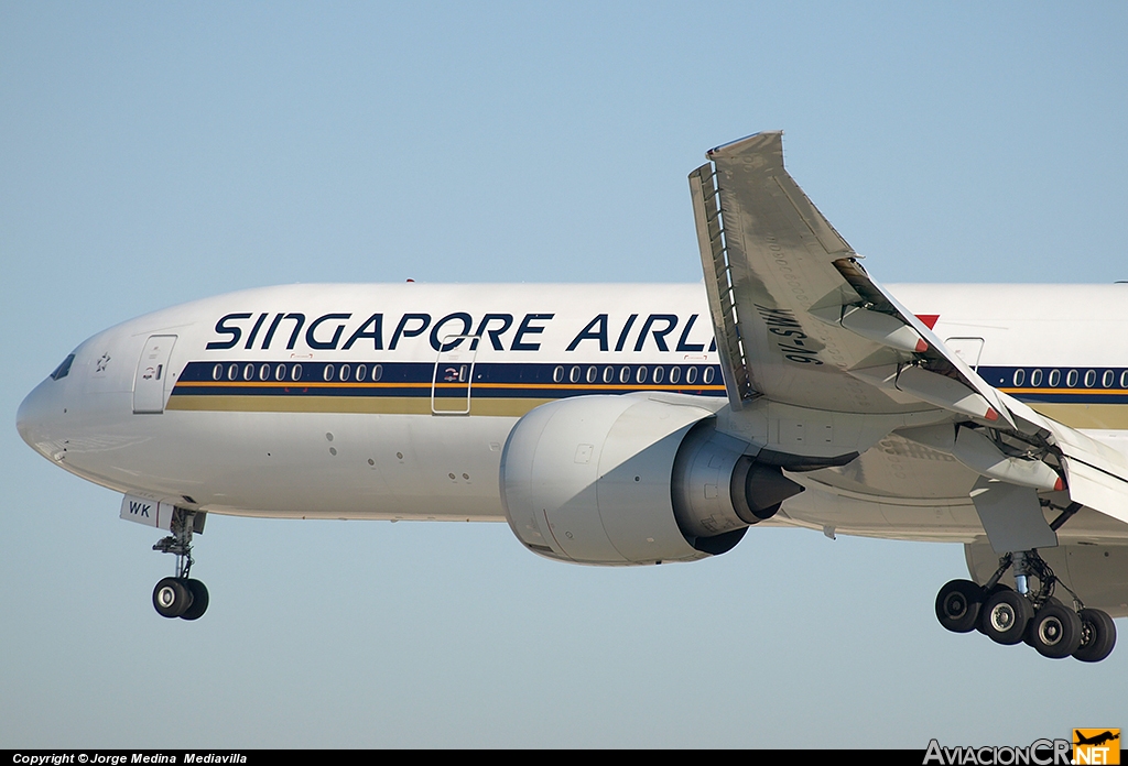 9V-SWK - Boeing 777-312ER - Singapore Airlines