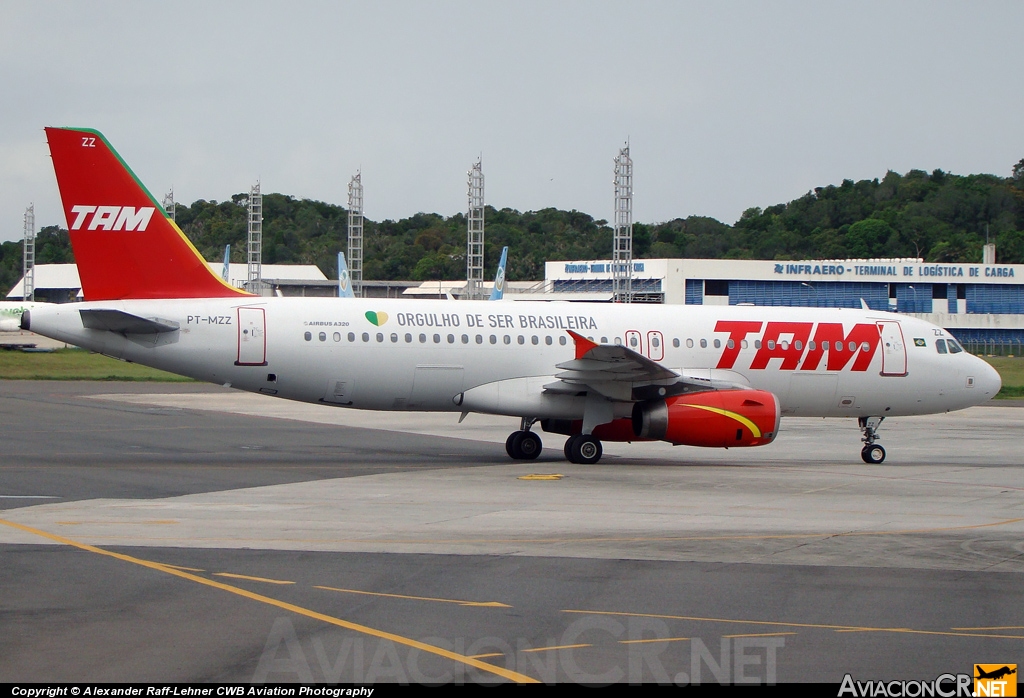 PT-MZZ - Airbus A320-232 - TAM