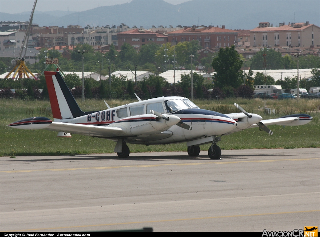 G-CDHF - Piper PA-30-160 Twin Comanche - Privado