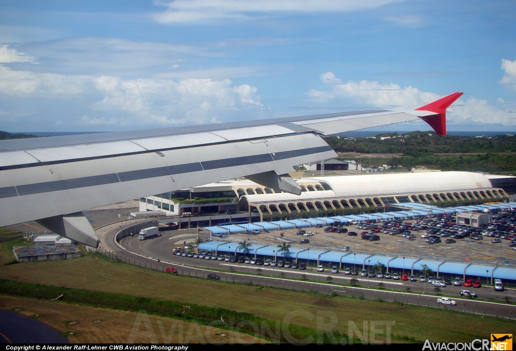 PR-MBX - Airbus A320-232 - TAM