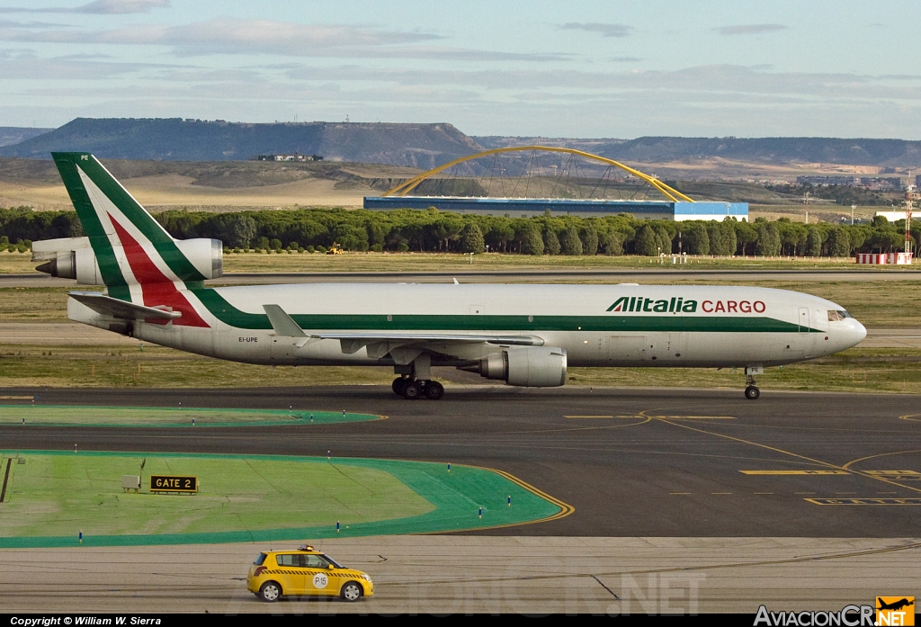 EI-UPE - McDonnell Douglas MD-11F - Alitalia