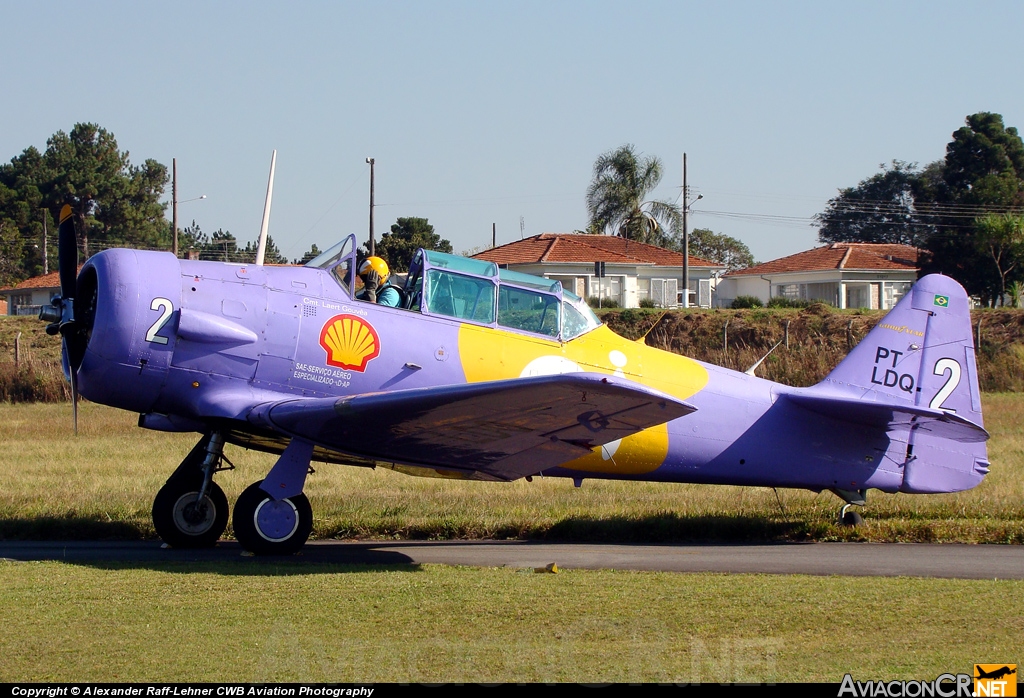 PT-LDQ - North American AT-6D - Esquadrilha Oi