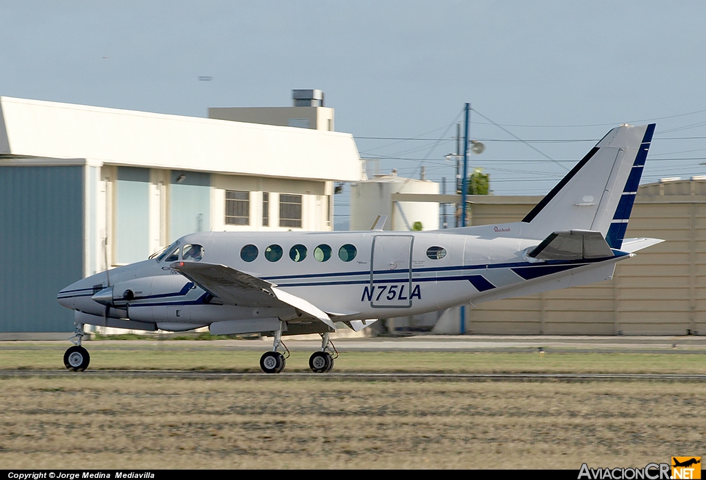 N75LA - Beechcraft 100 King Air (U-21) - Privado