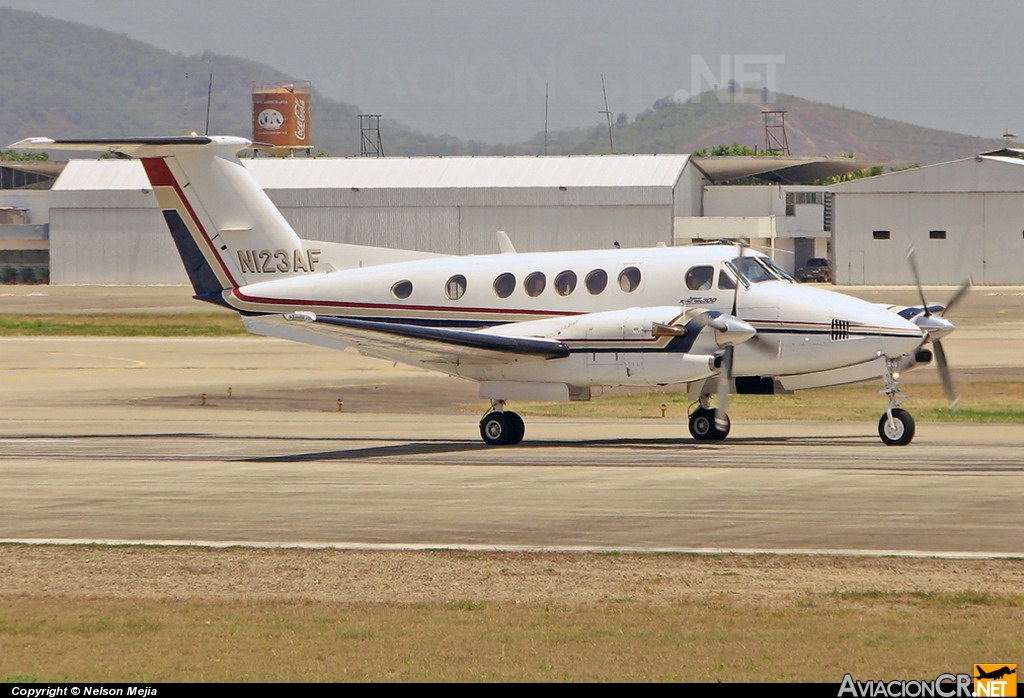 N123AF - Beechcraft B300 King Air - Aerobell