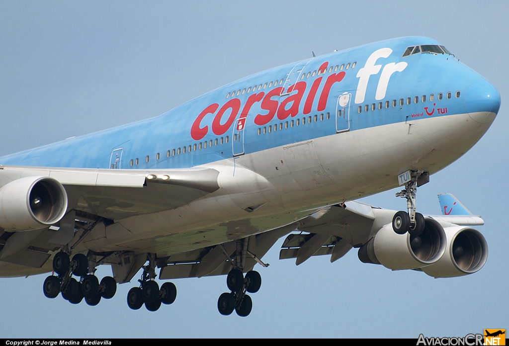 F-GTUI - Boeing 747-422 - Corsair