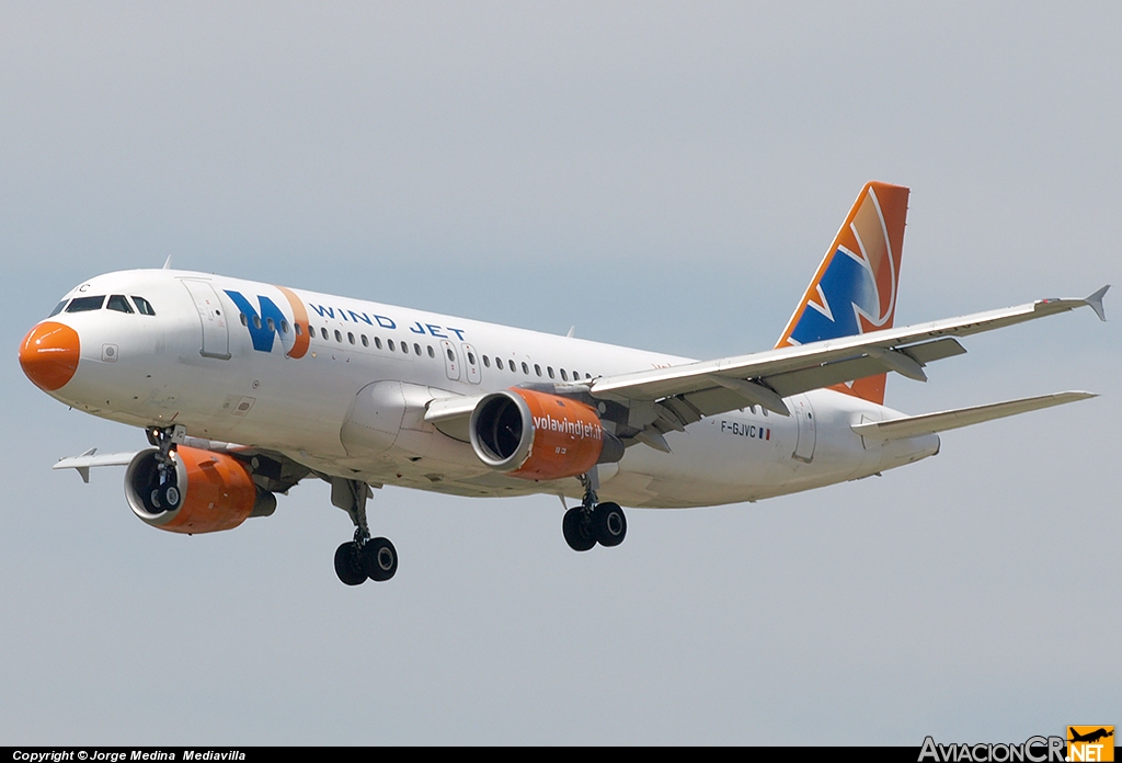 F-GJVC - Airbus A320-211 - Wind Jet