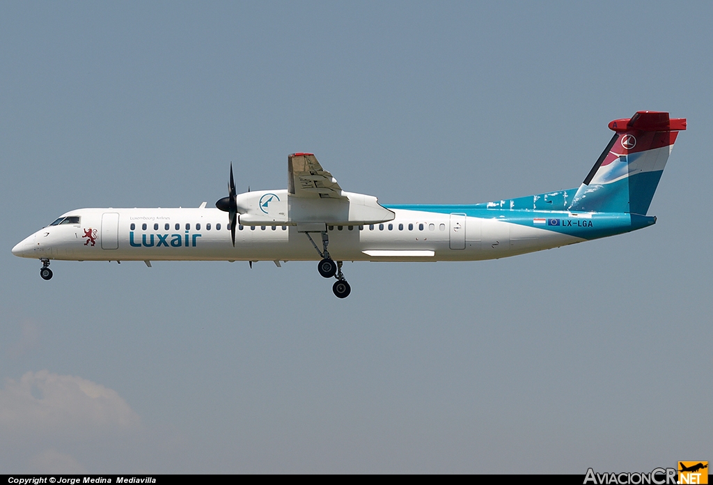 LX-LGA - De Havilland Canada DHC-8-402Q Dash 8 - Luxair