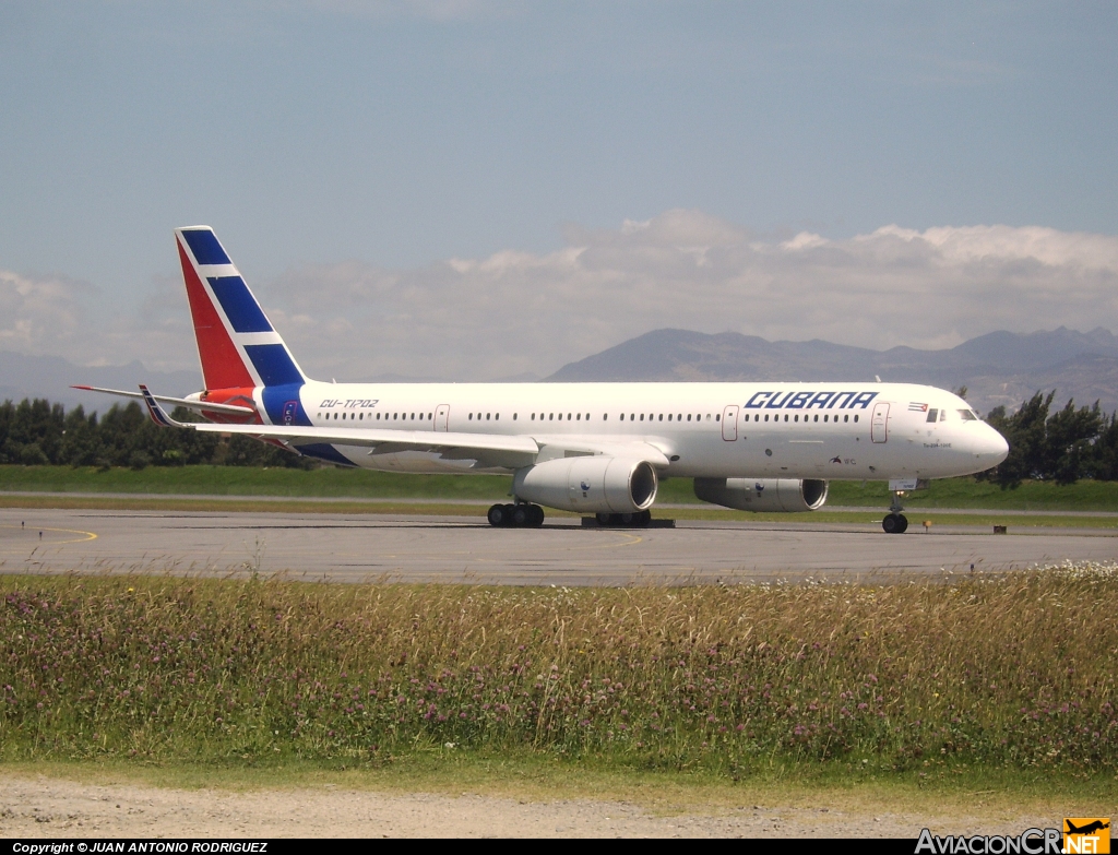 CU-T1702 - Tupolev Tu-204-100 - Cubana de Aviación