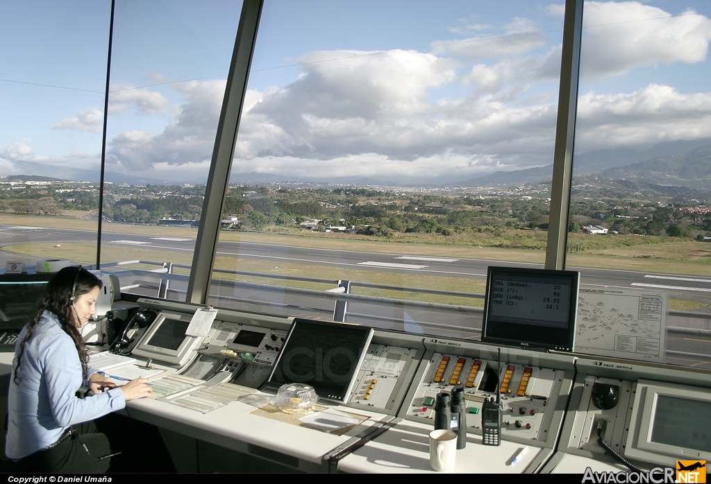 MROC - Torre de control - Aeropuerto