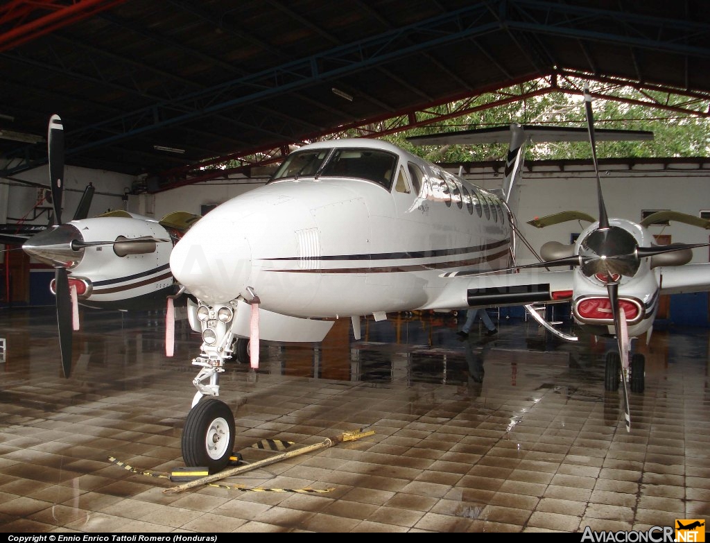 HP-1588 - Beechcraft Super King Air 350 - Privado